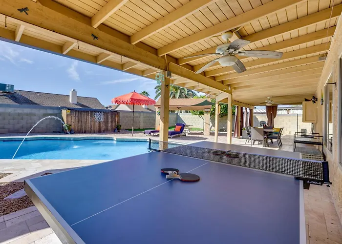 Holiday home Entertainment Hub! Family W/ Pool *